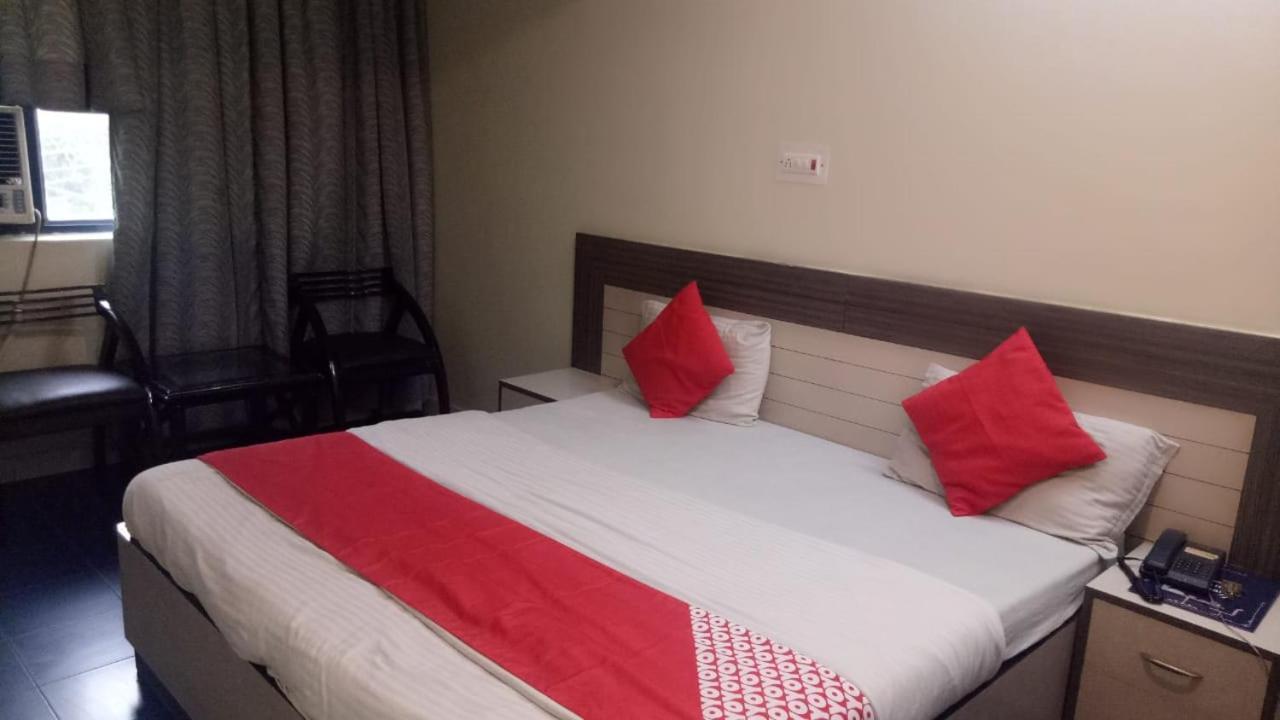 Hotel Veersarthak Residency Hisar Room photo